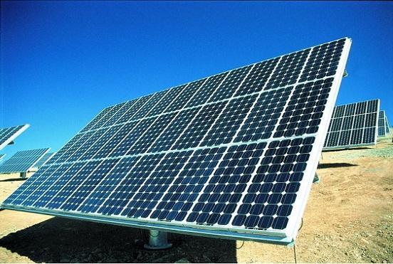 Componente metálico para aplicaciones de energía solar